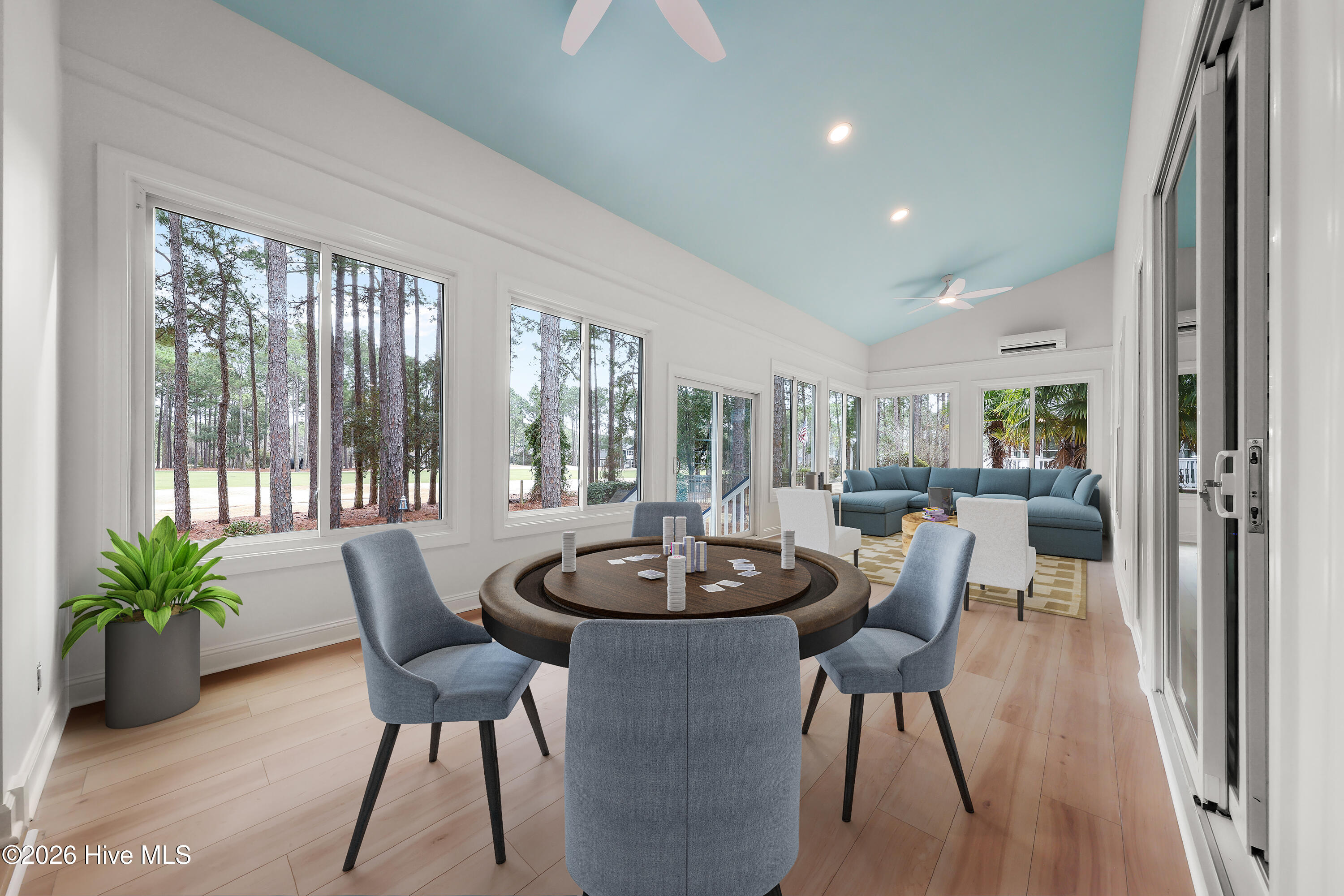 100555954 | Photo 29