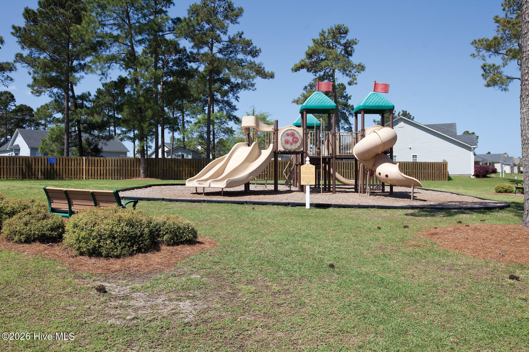 100551250 | Photo 30