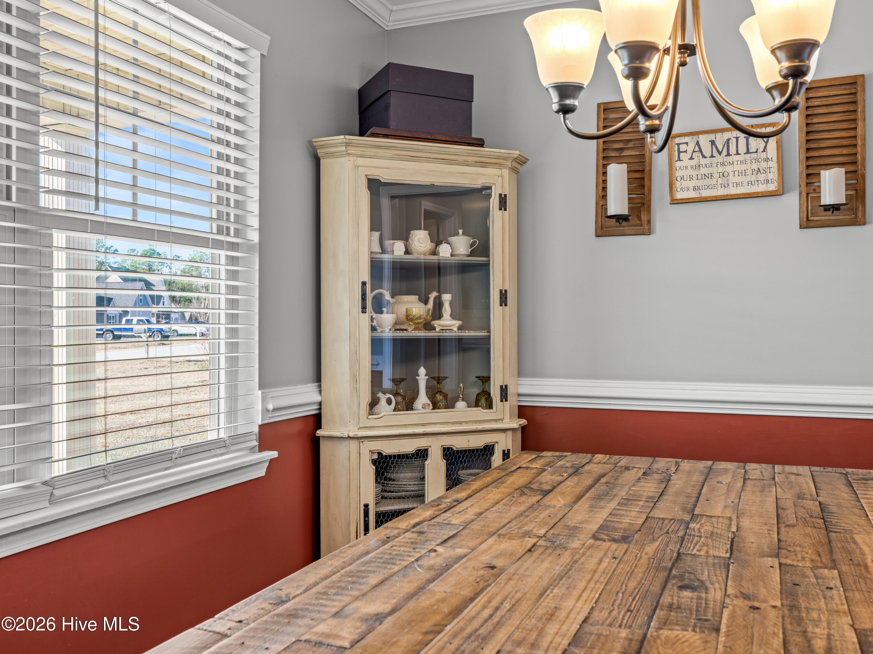 100549966 | Photo 12