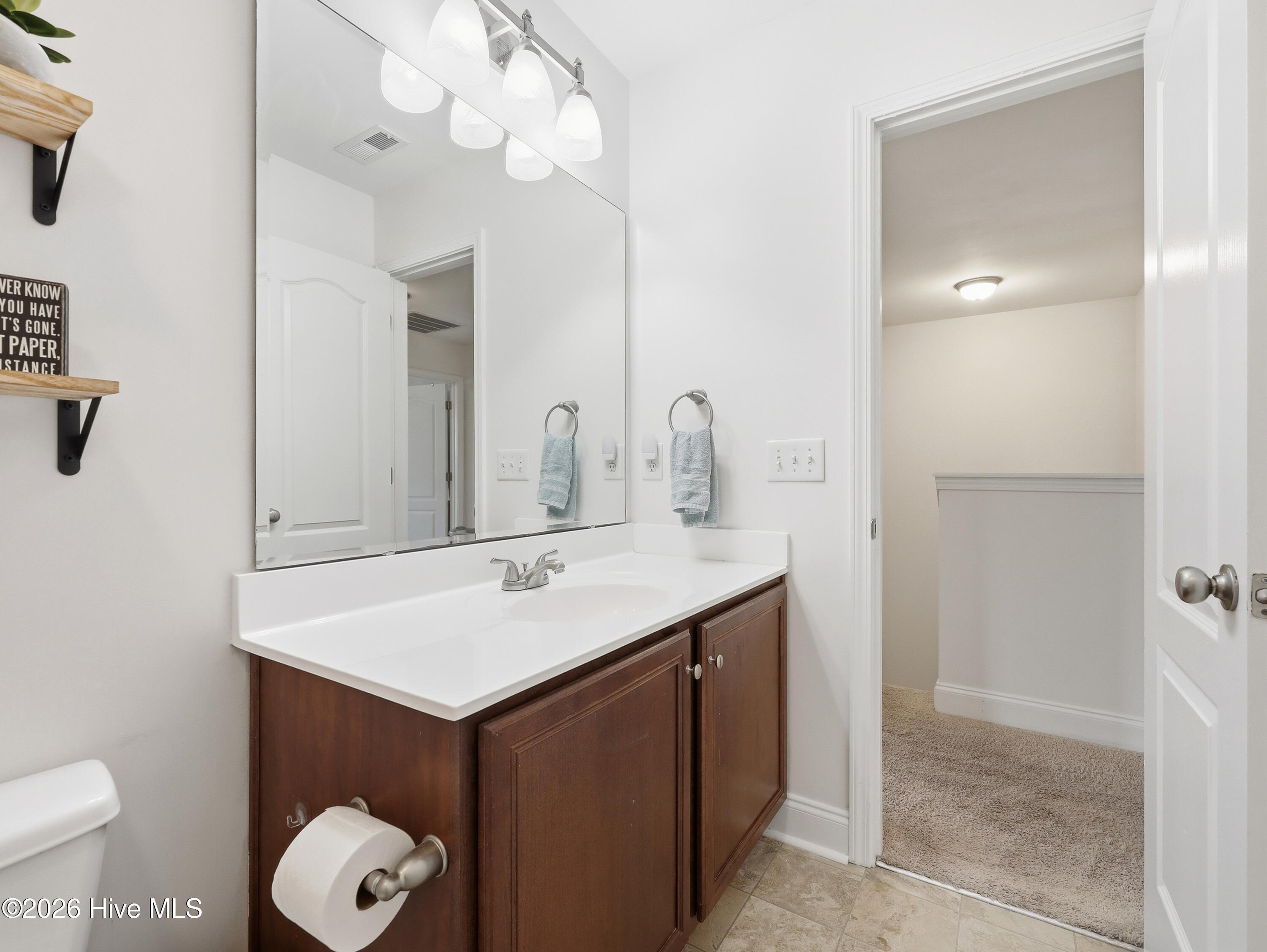200 Wedgefield Circle,Maple Hill