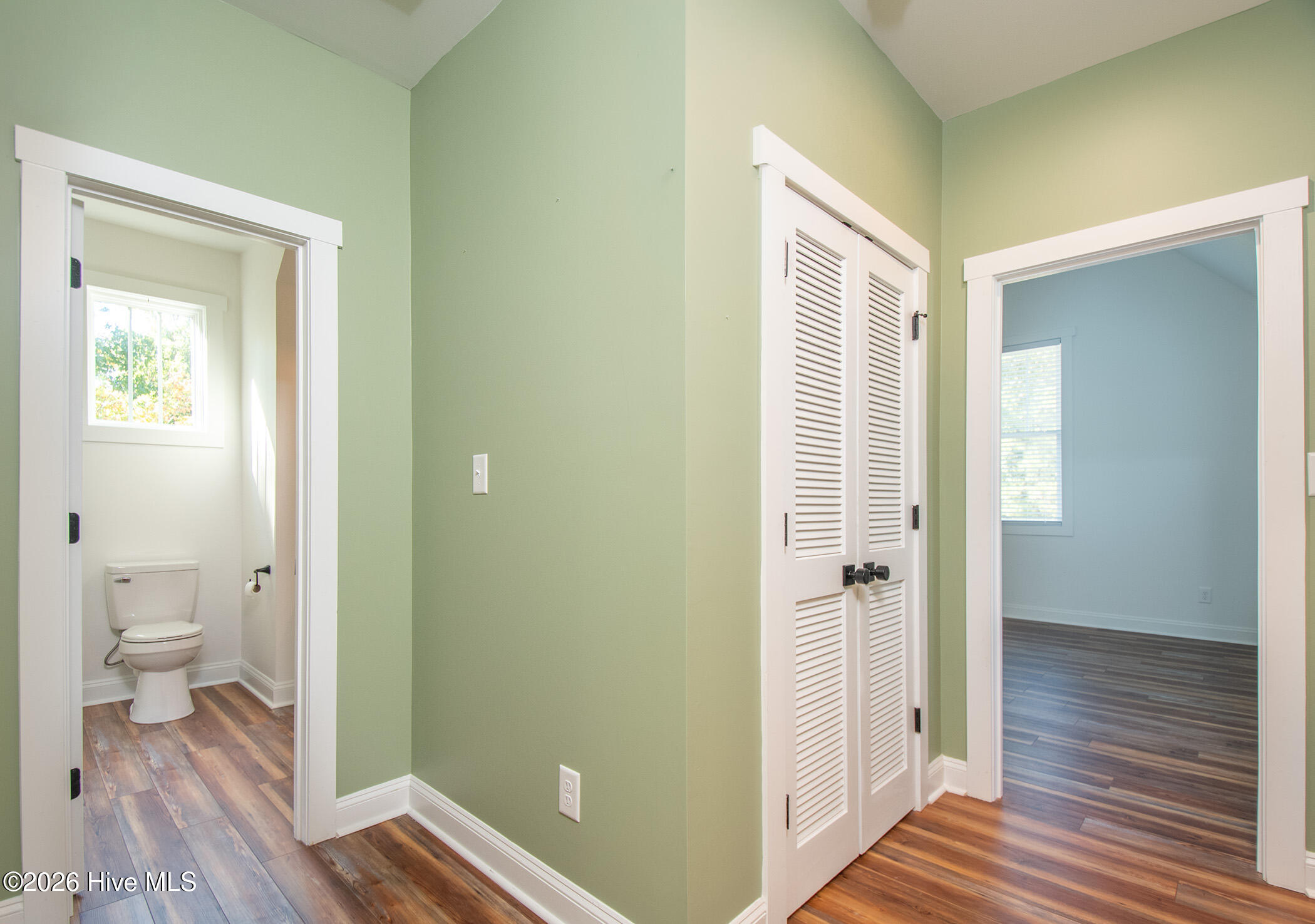 Photo 2 of Single family home for sale at 282 Old Stanton Rd, Beaufort, NC 28516 | MLS# 100608026 | Listing updated on 2026-10-05