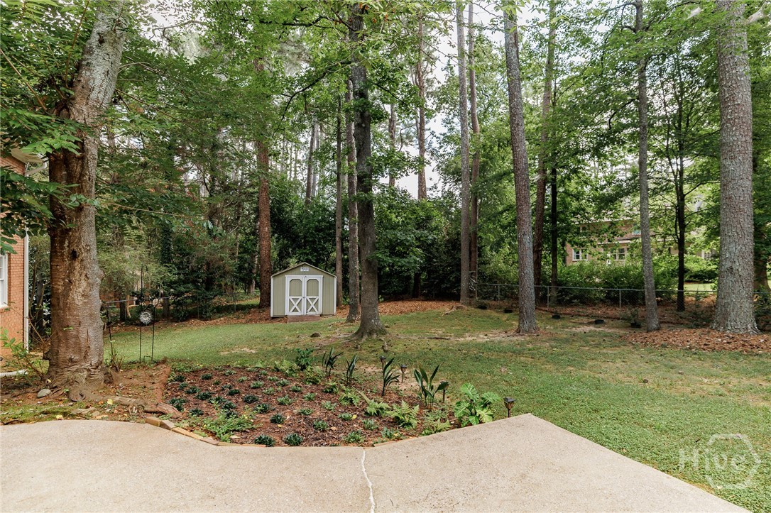 140 Rollingwood Drive