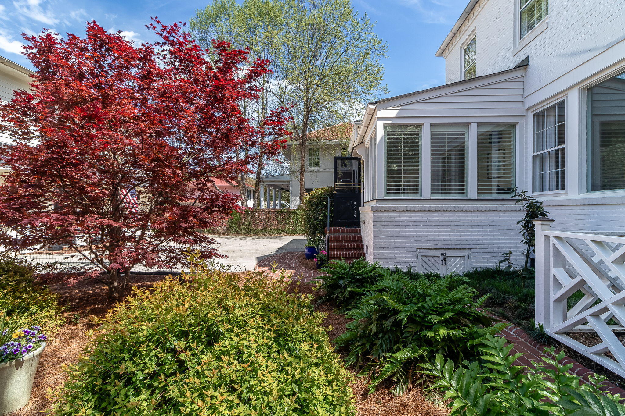 56-web-or-mls-2421 WALTON WAY ©-4264