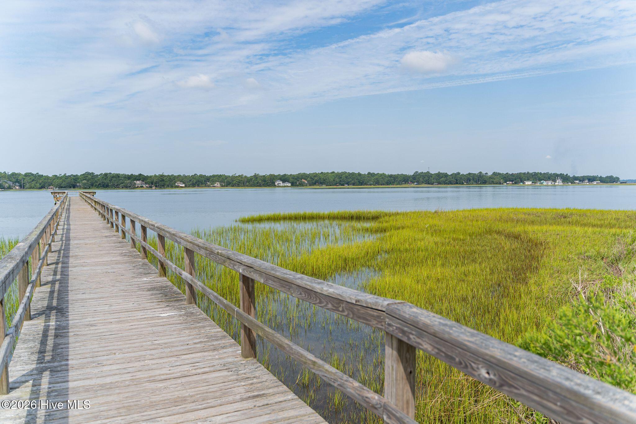 100563683 | Photo 37