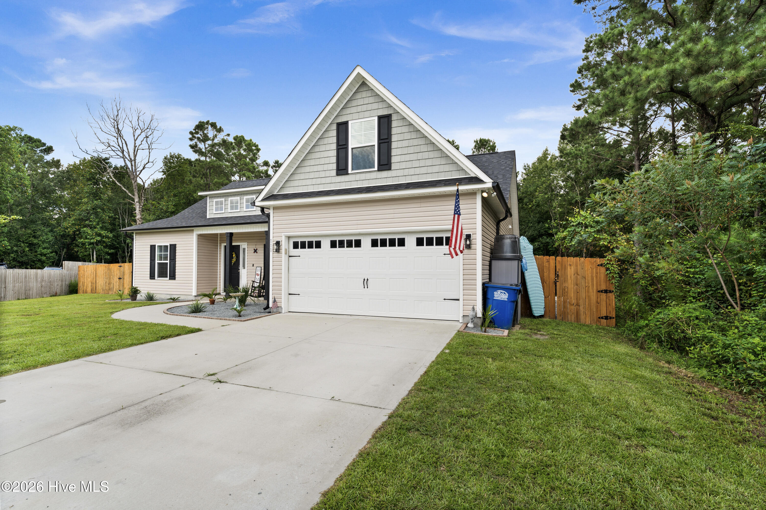 100555595 | Photo 51