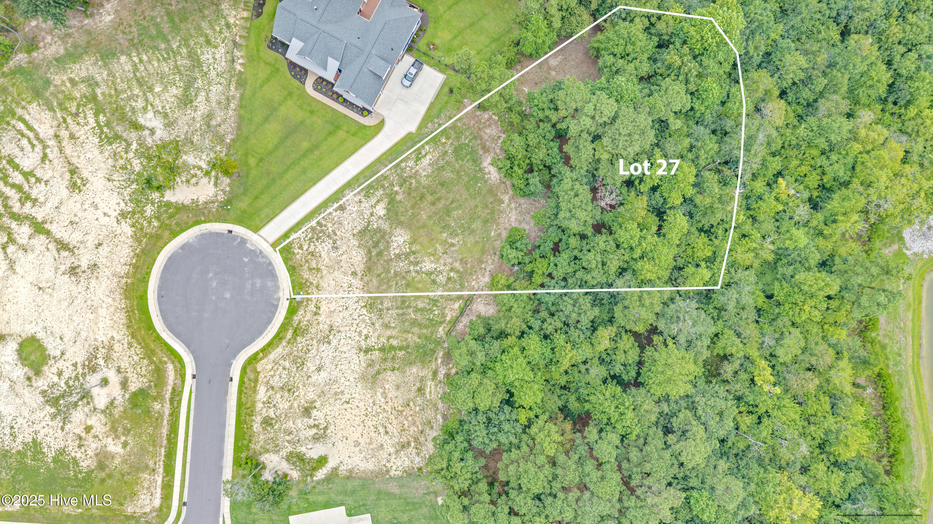 100523581 | Photo 26