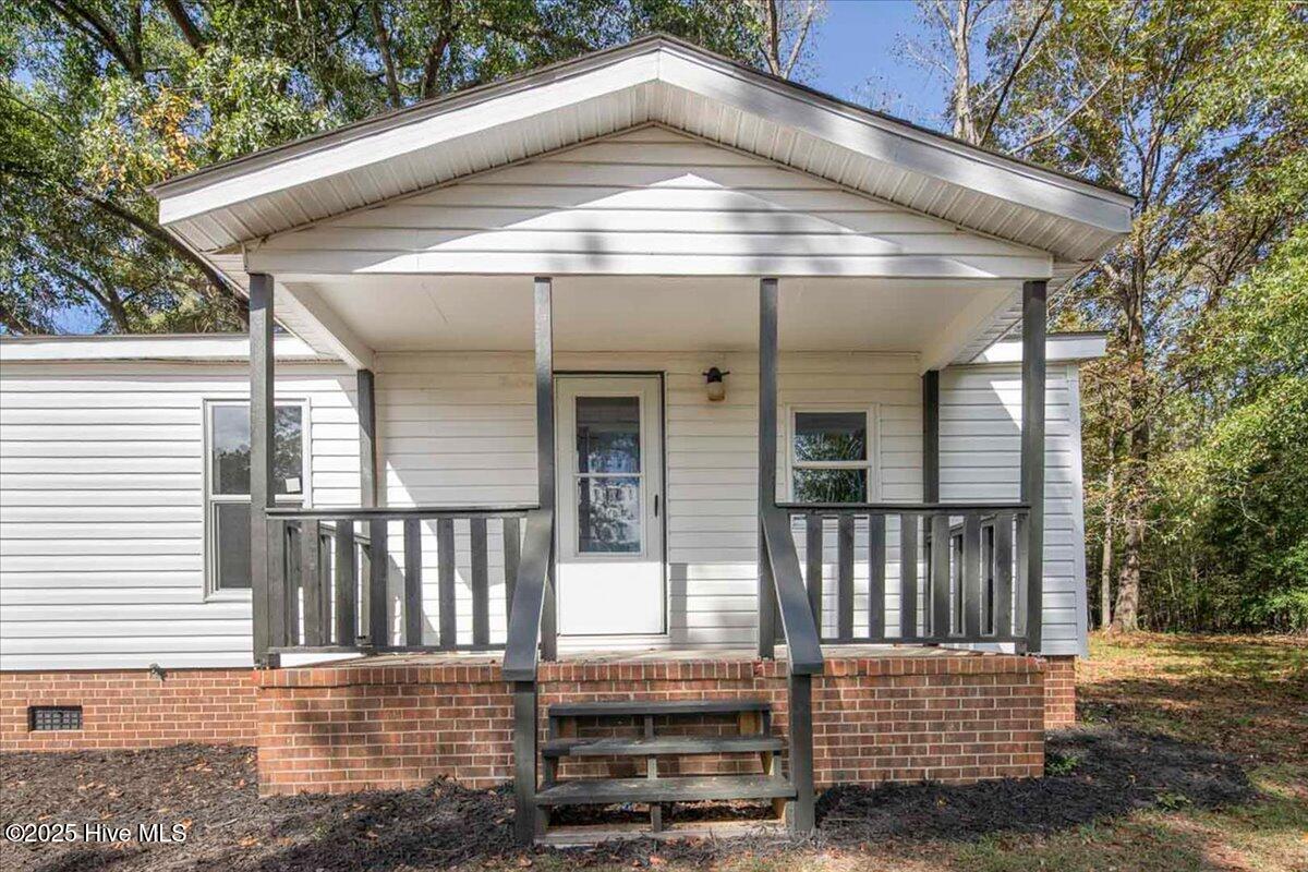 Homes for sale in Roseboro, NC | 3632 Nc 242, Roseboro, NC 28382 | MLS# 100535404