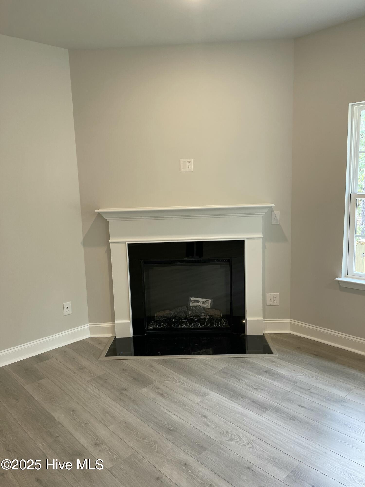 100514580 | Photo 26