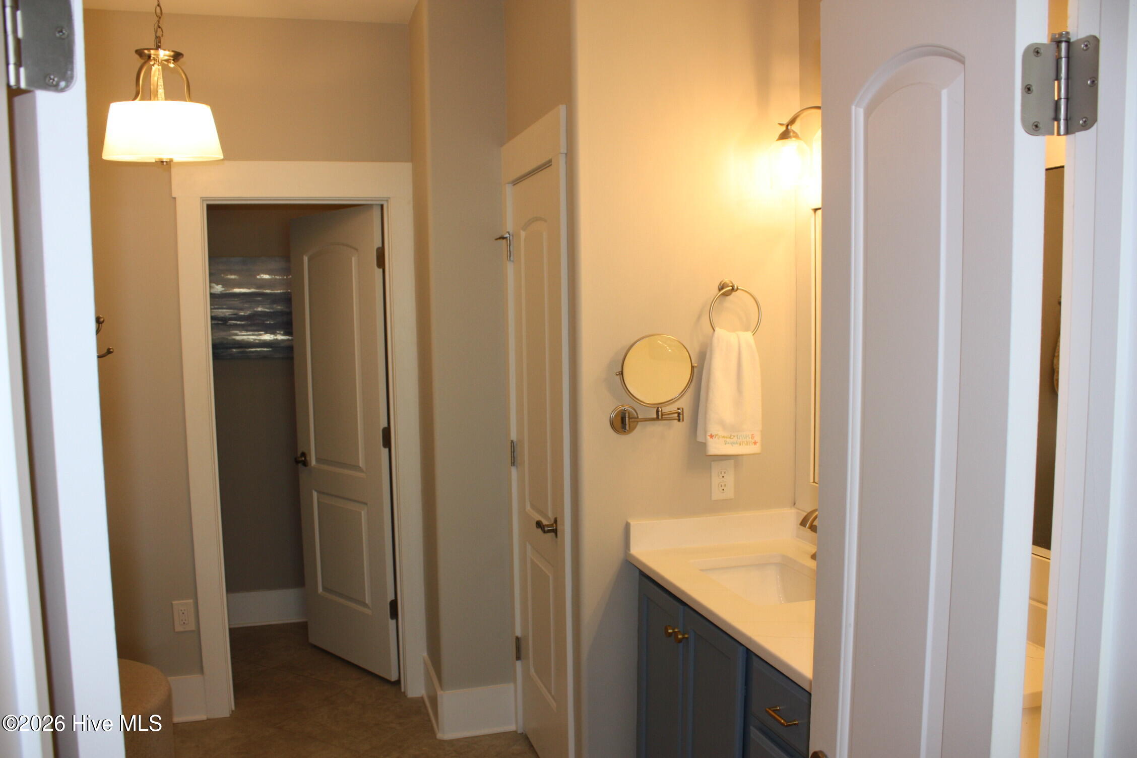 100555586 | Photo 24