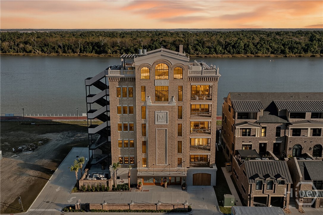 440 Geo Meyer, Savannah, Georgia, 3 Bedrooms Bedrooms, 10 Rooms Rooms,4 BathroomsBathrooms,Condominium,For sale,Geo Meyer,SA351980