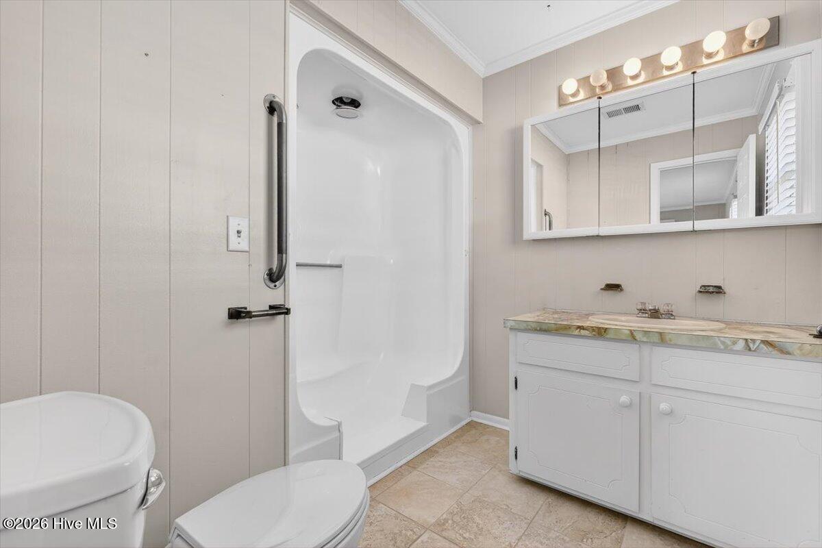 100548293 | Photo 31