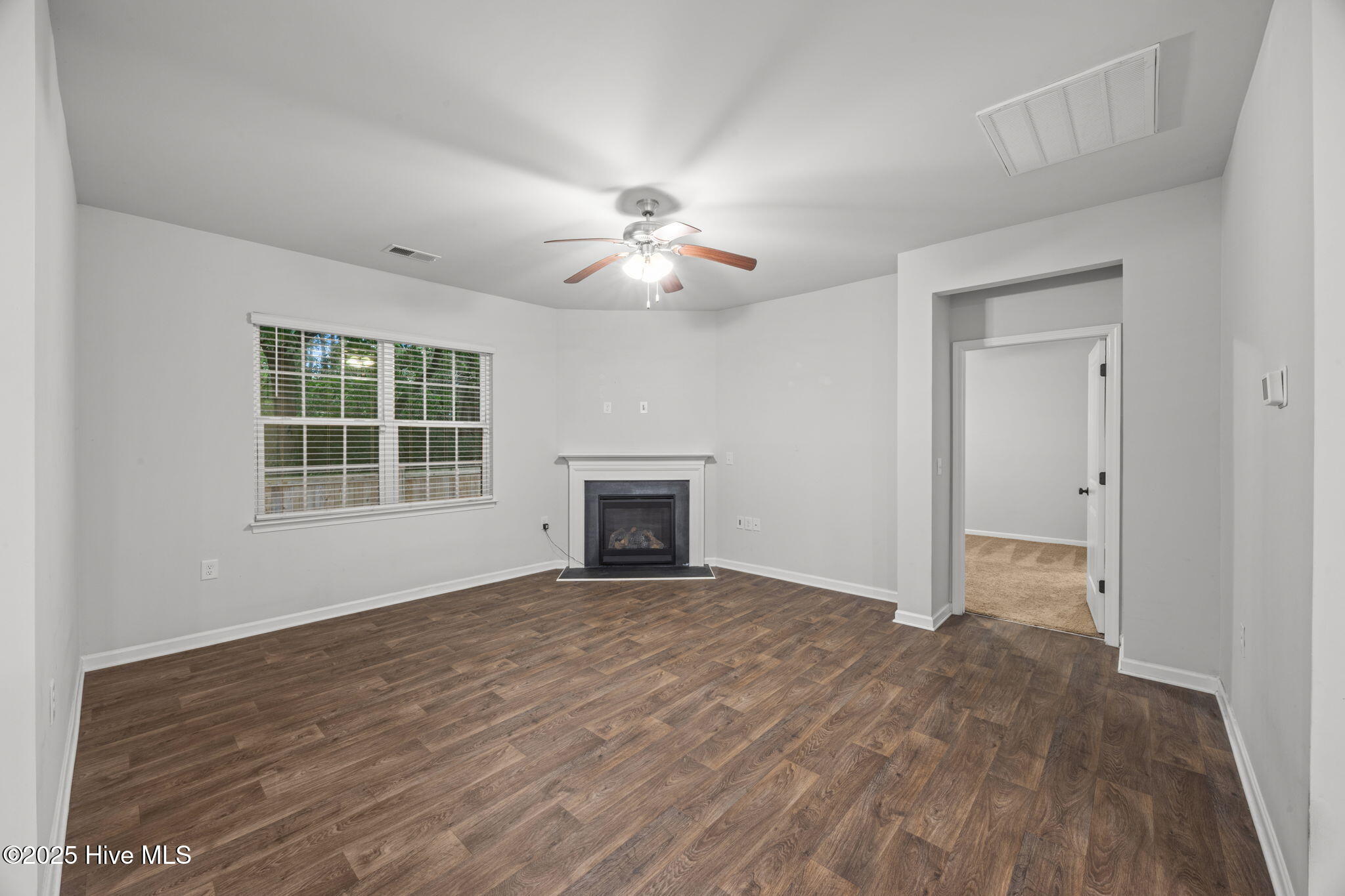 18-web-or-mls-0C0A2206