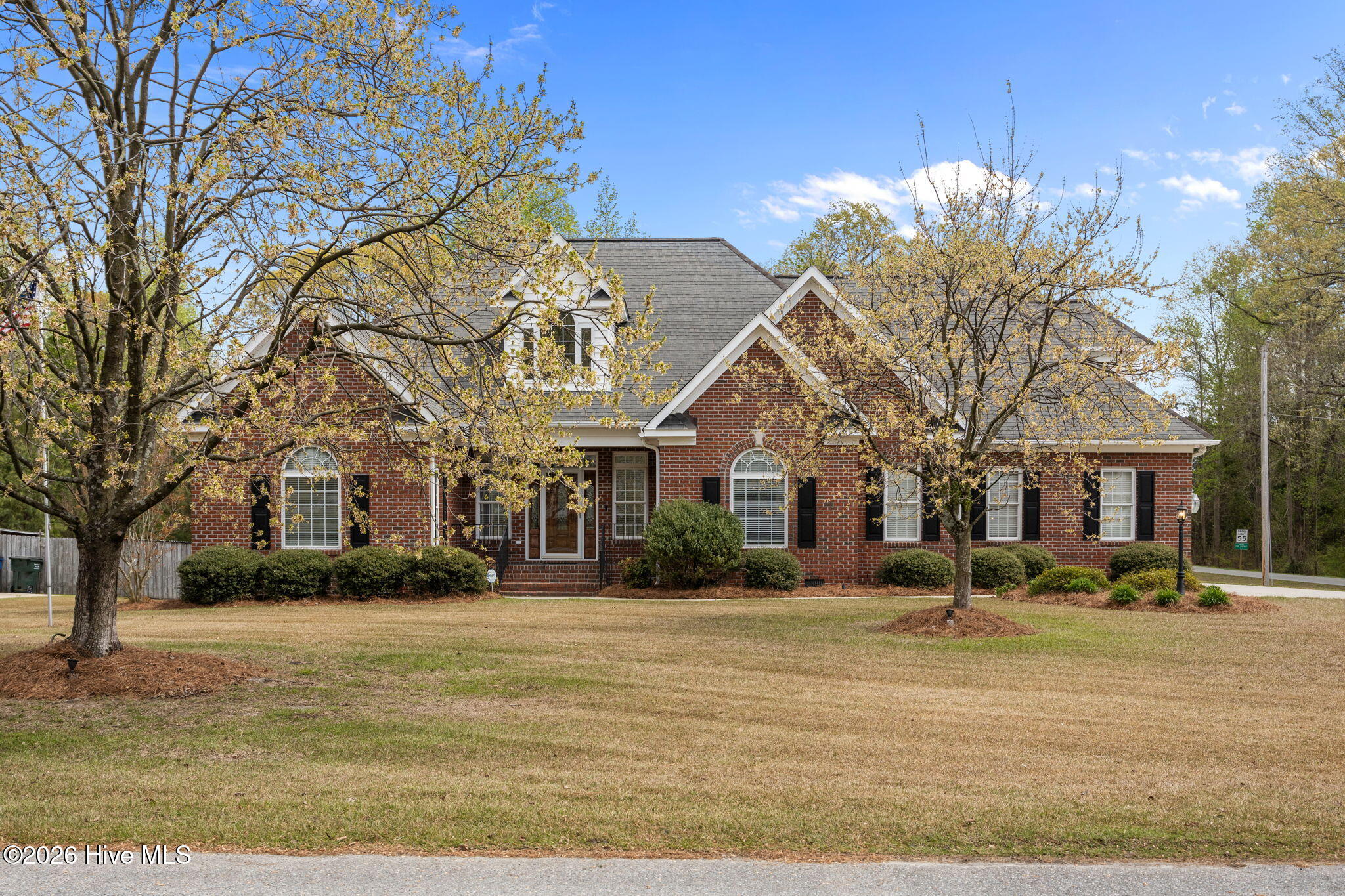 2094 Autumn, Kinston, North Carolina, 3 Bedrooms Bedrooms, 9 Rooms Rooms,3 BathroomsBathrooms,Single family residence,For sale,Autumn,100579549
