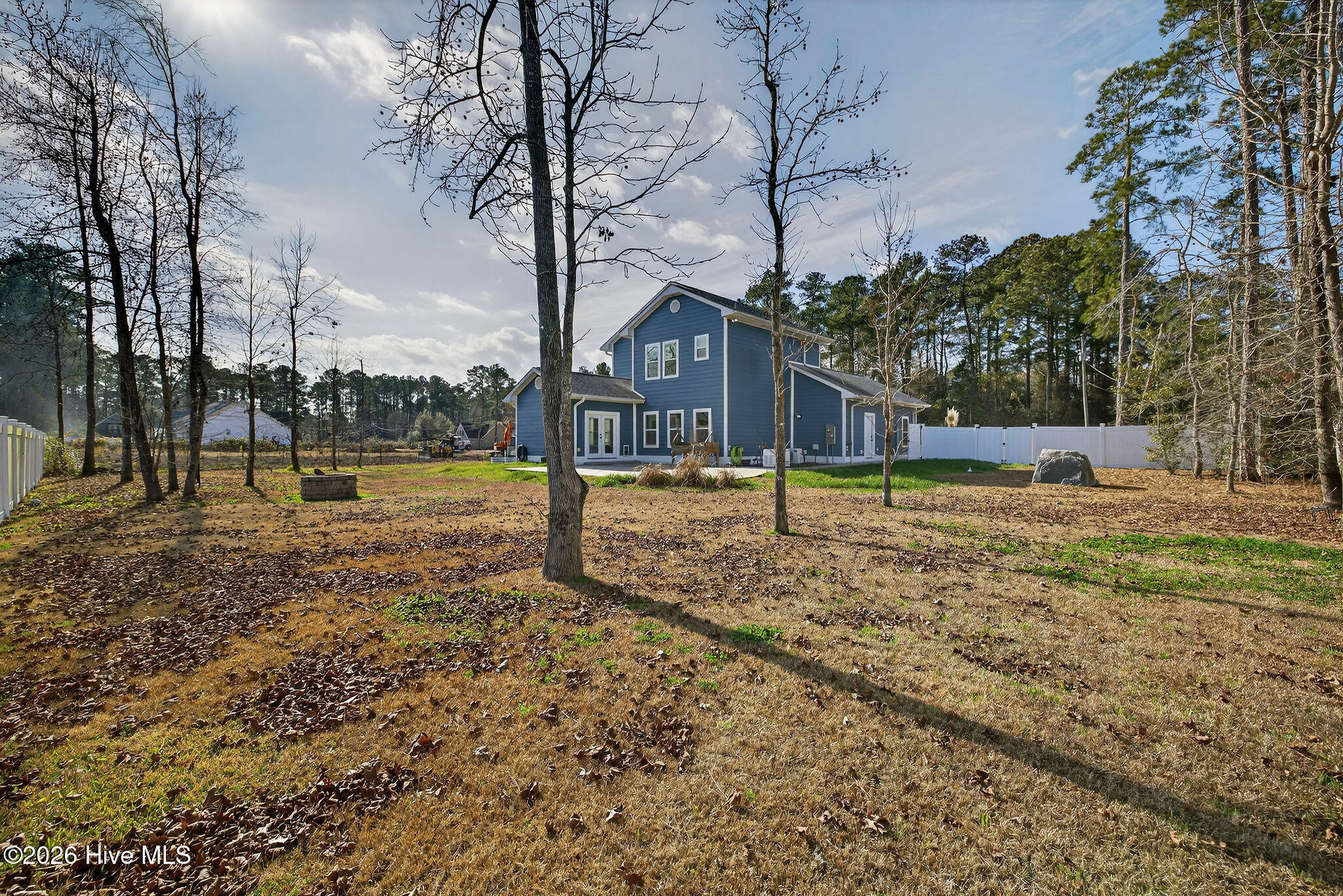 100548993 | Photo 10