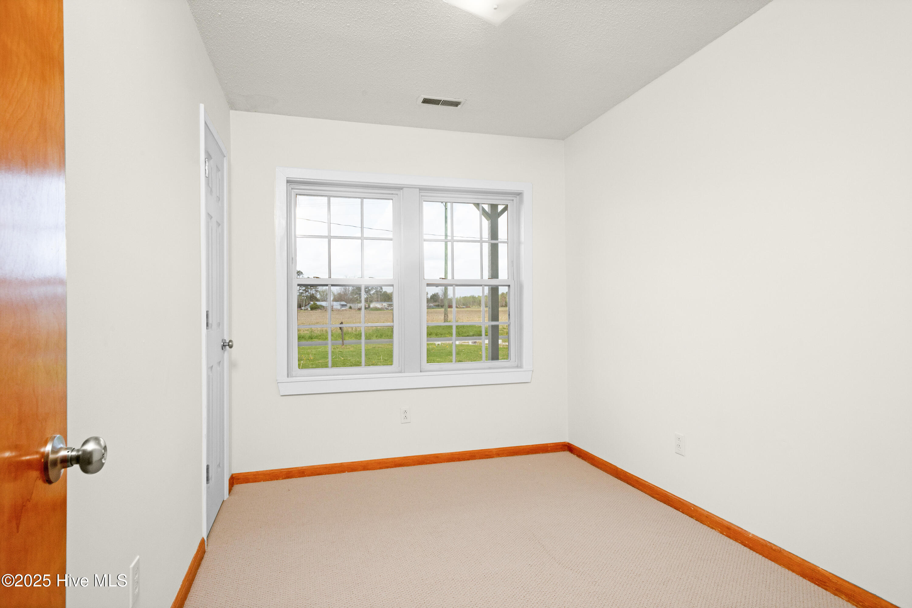 140 Chinchilla Drive,Bayboro