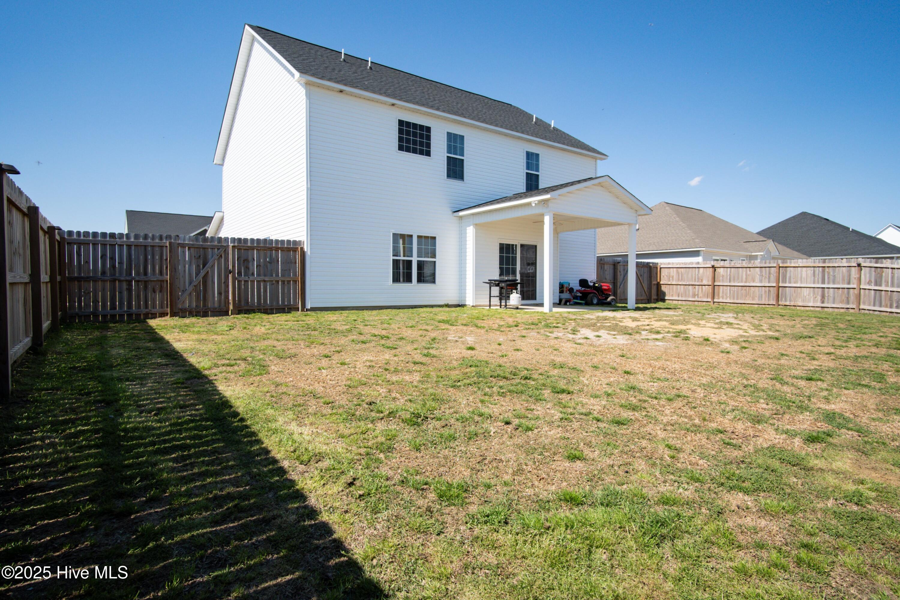 100502519 | Photo 40