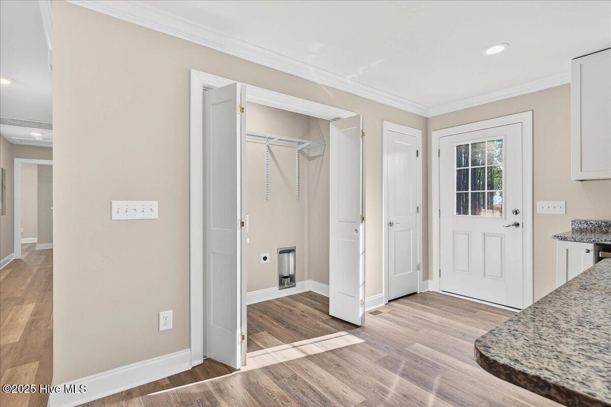 100543234 | Photo 13