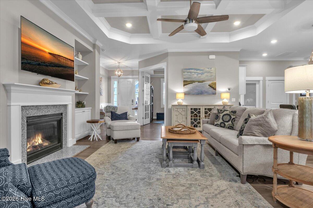 100558709 | Photo 17