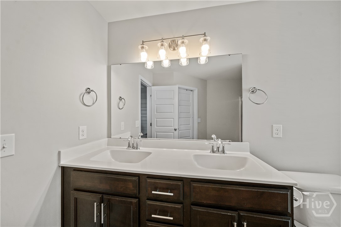 Dual Vanities