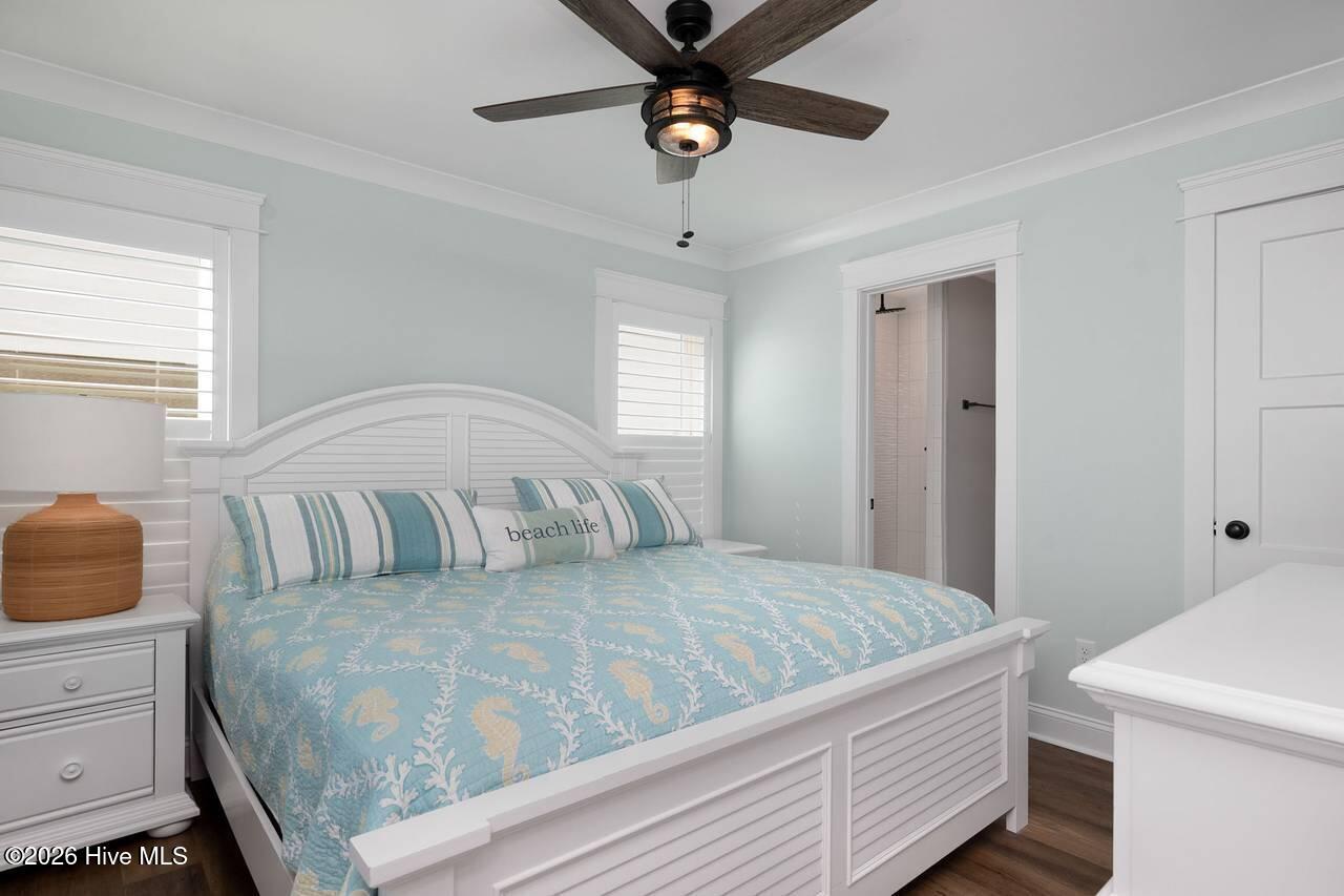 100560212 | Photo 112