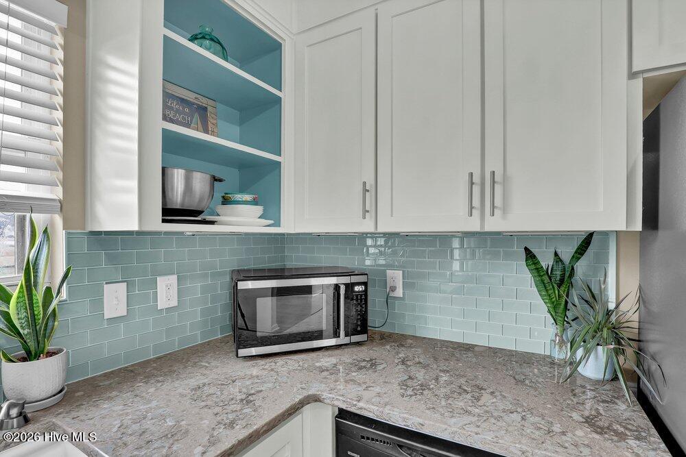 100552769 | Photo 10