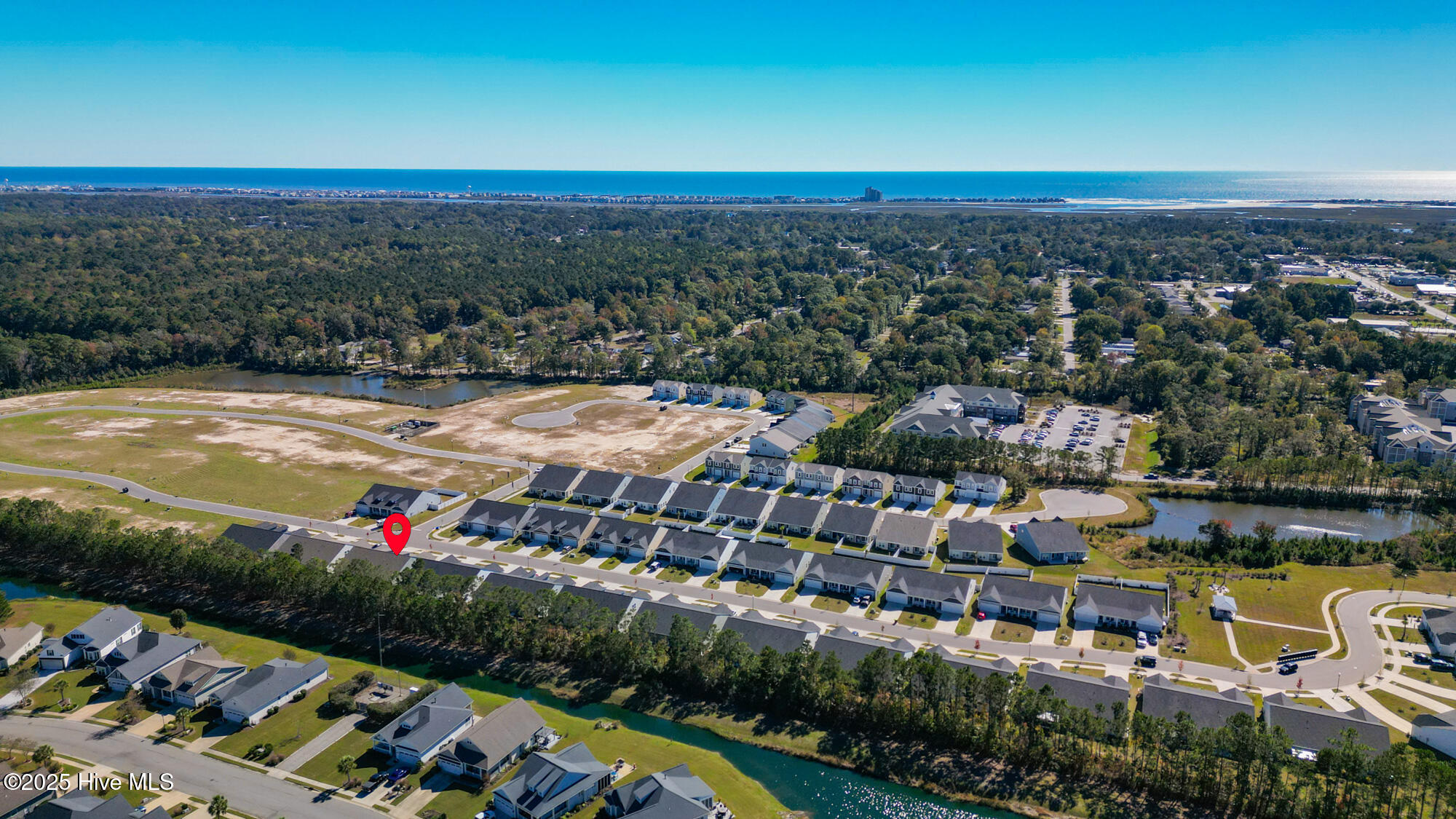 100537788 | Photo 30