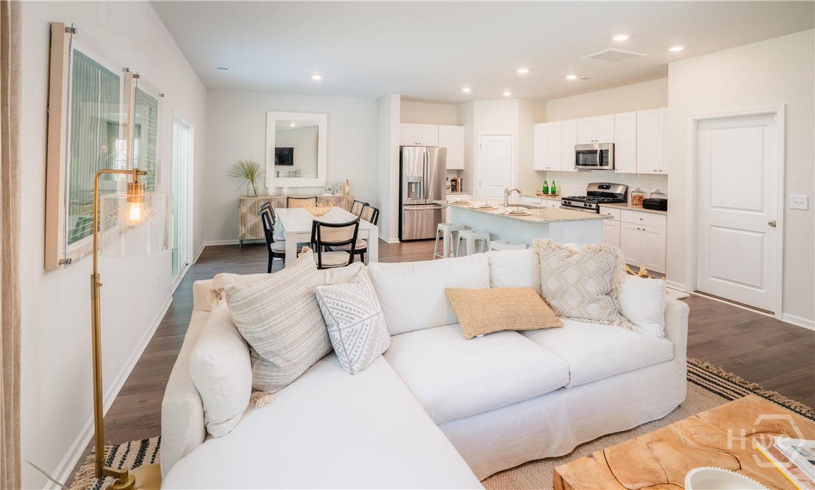 2nd image of 100 Willowbranch Ln, Savannah, GA 31302 | MLS# SA362577