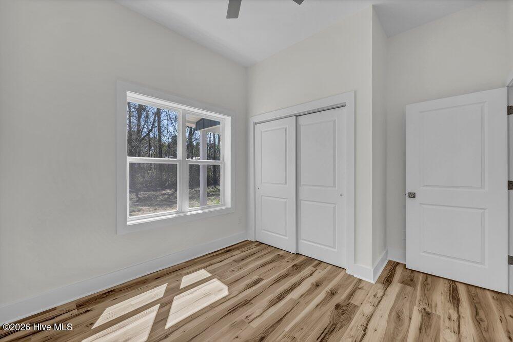 100561234 | Photo 22