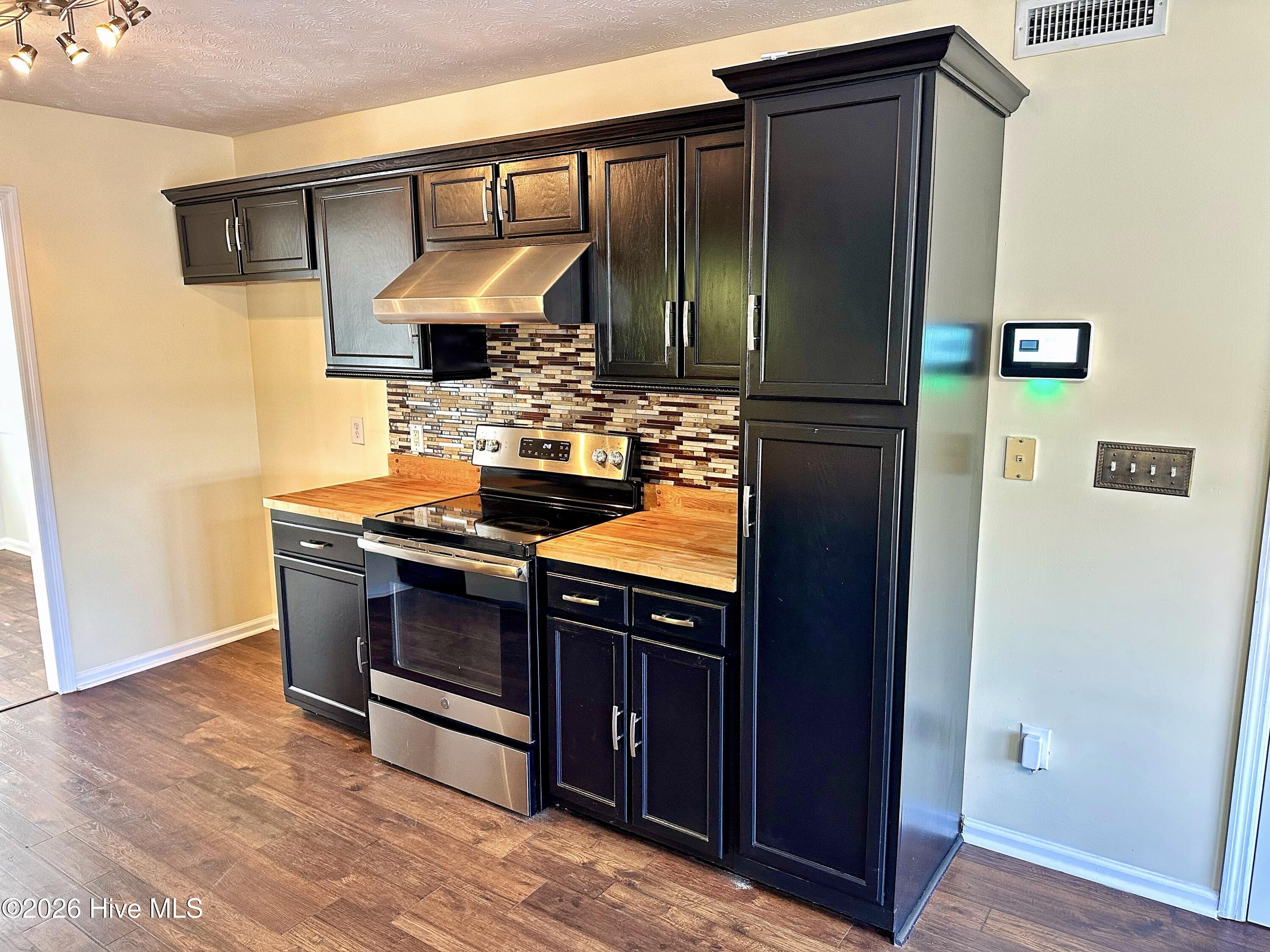 100552707 | Photo 20