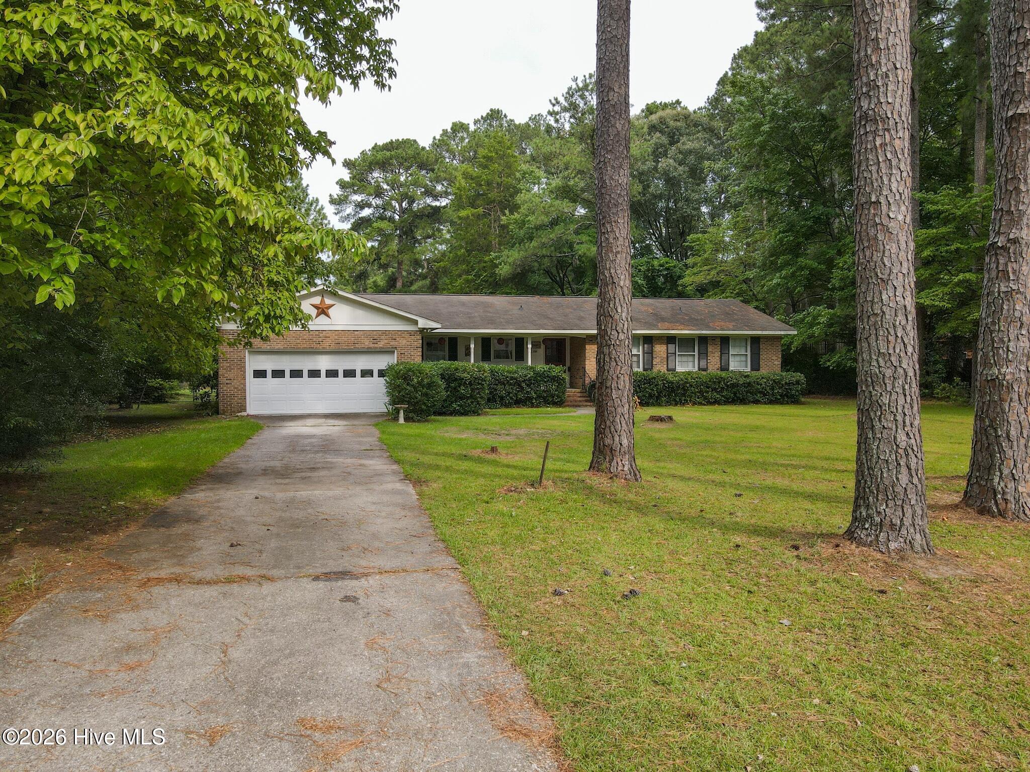 Exterior photo of 22581 Hoyl Circle, Maxton, NC 28364. MLS: 100594849