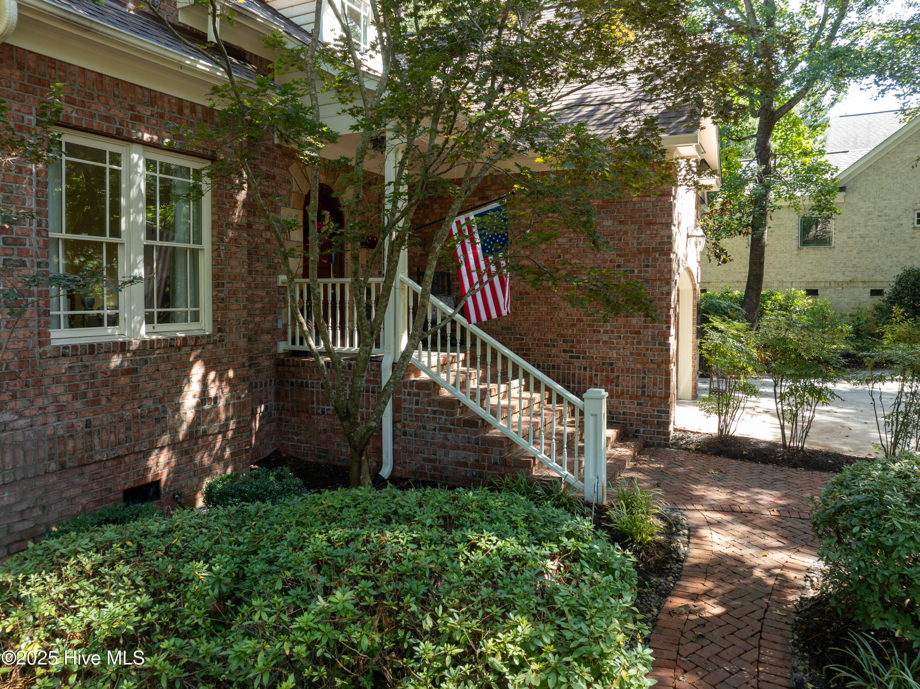 100547157 | Photo 41