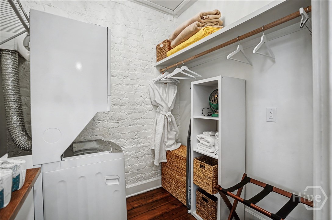 108 W Jones Street, Savannah, GA, 31401