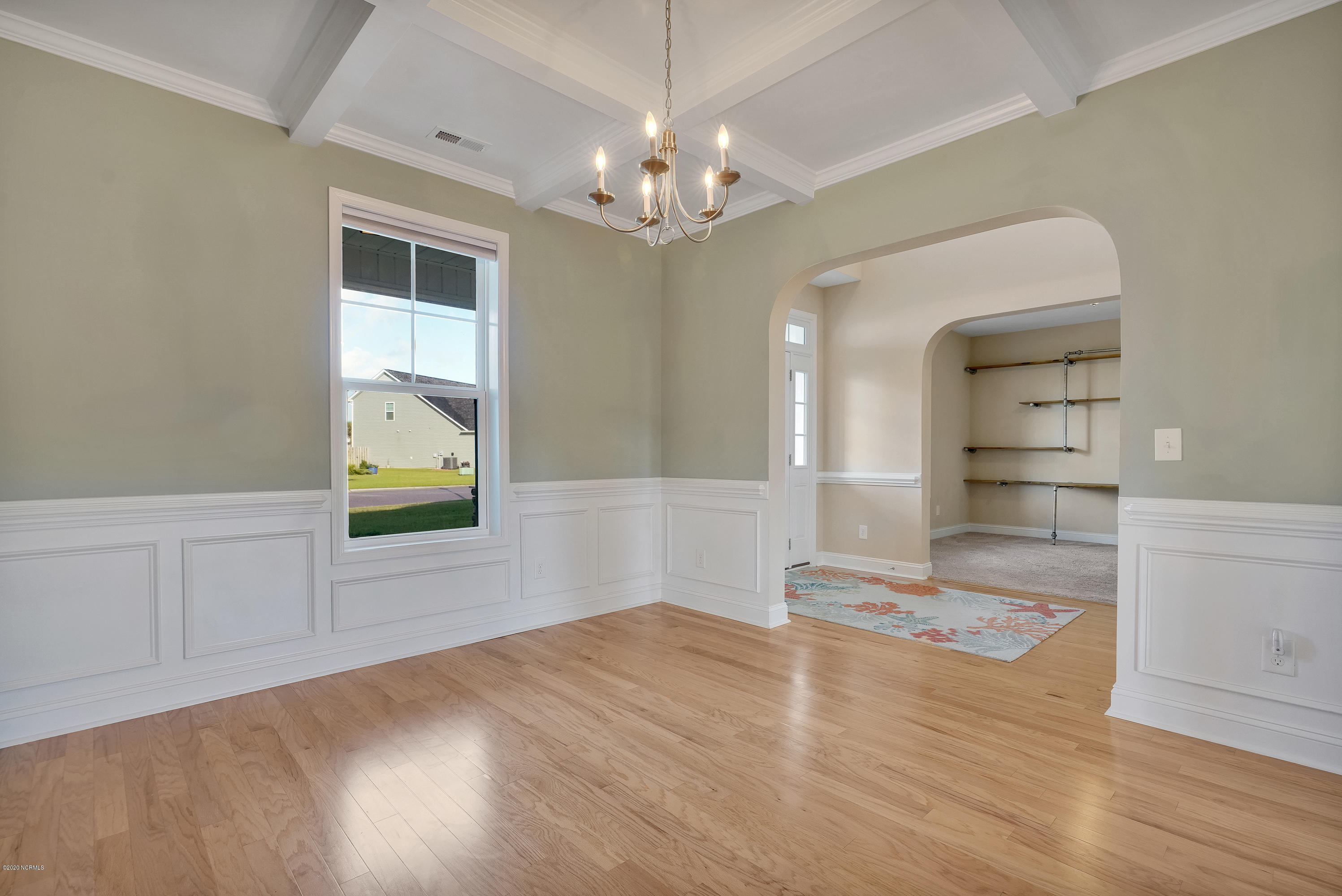 1448EastbourneDrive-06