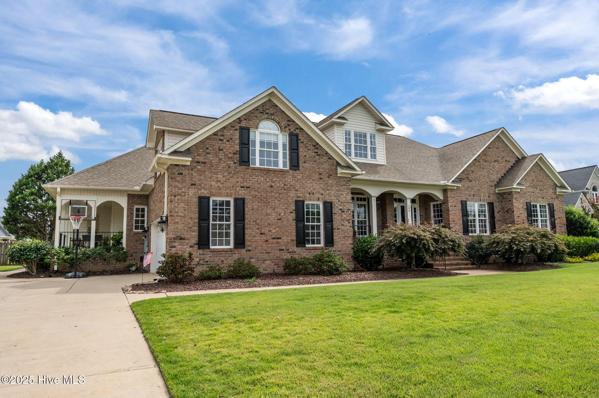 3-web-or-mls-LHV_4277