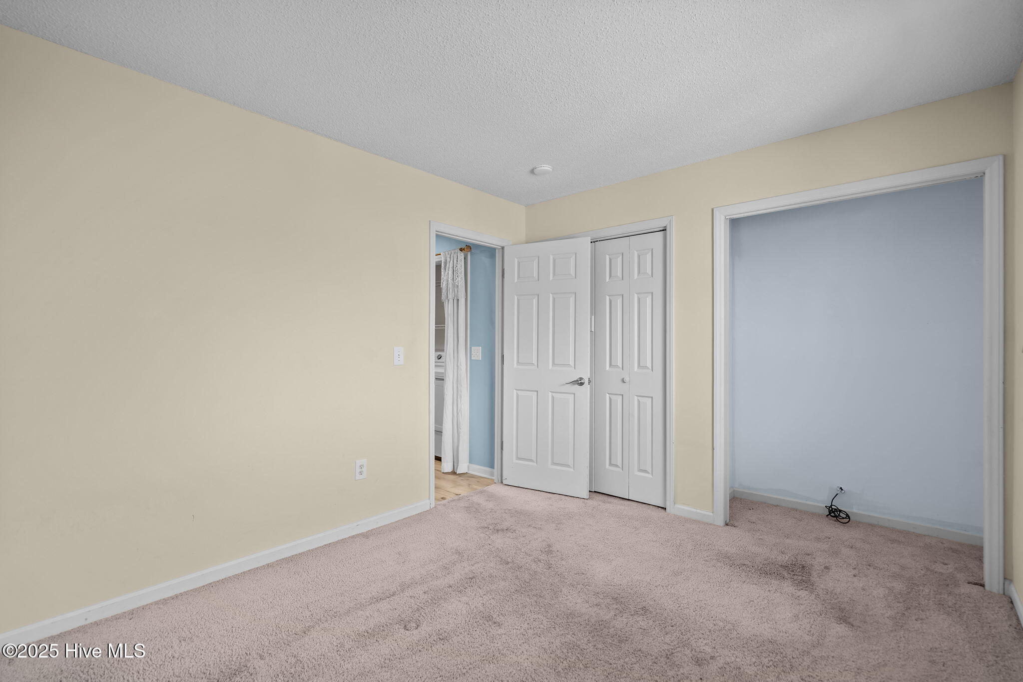 100544988 | Photo 39