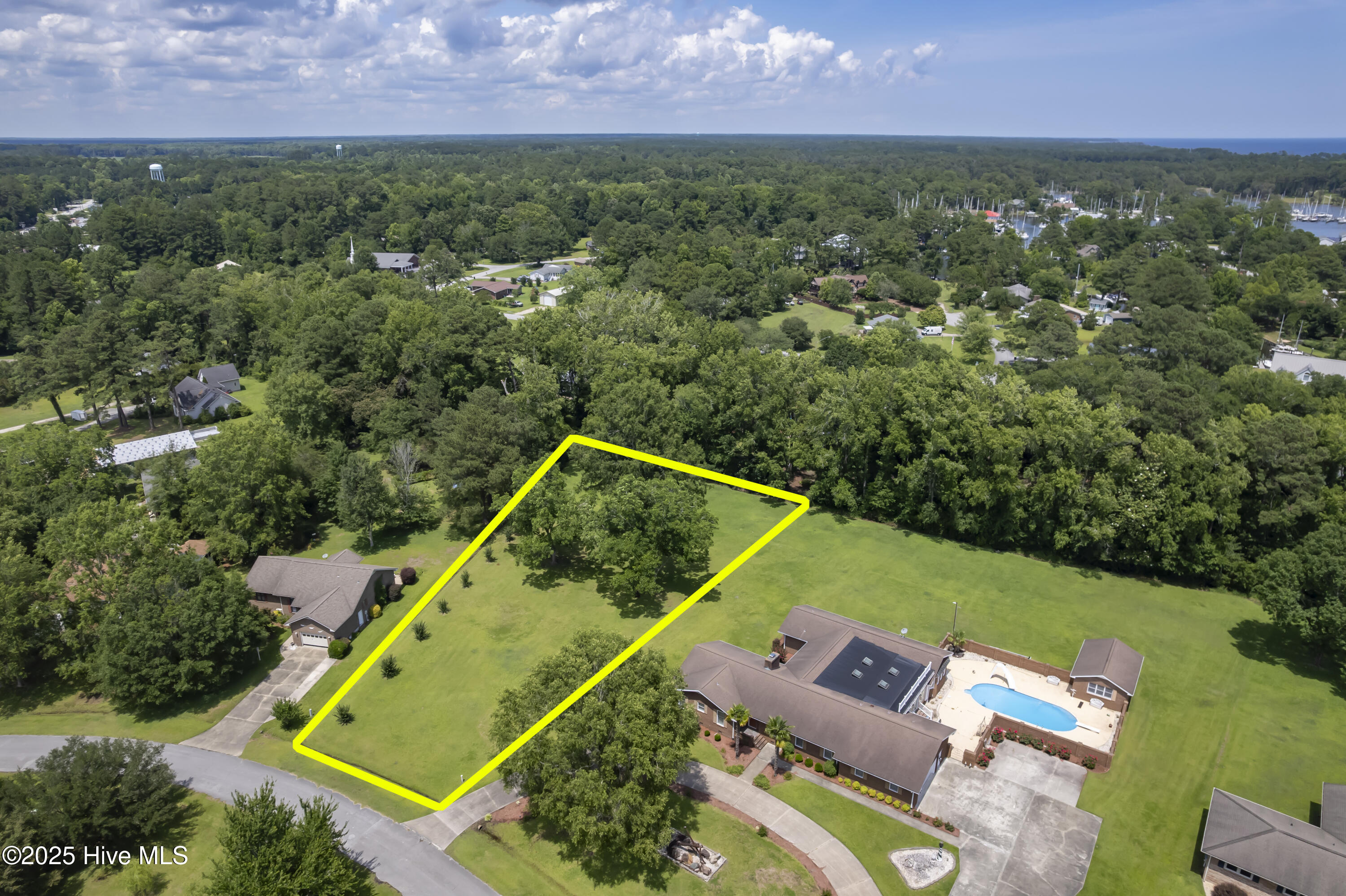 109 26 Pittman Circle,Oriental