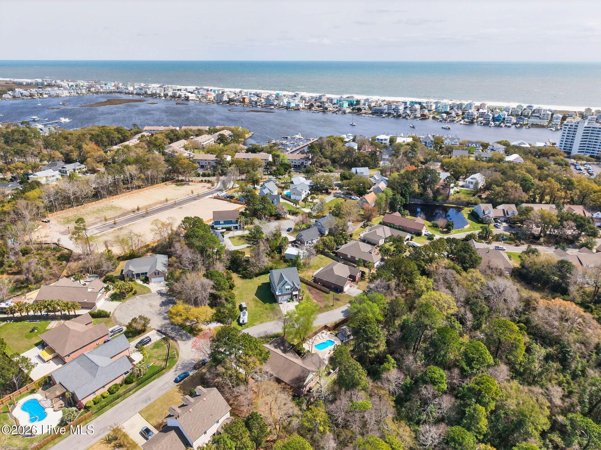 100562589 | Photo 83