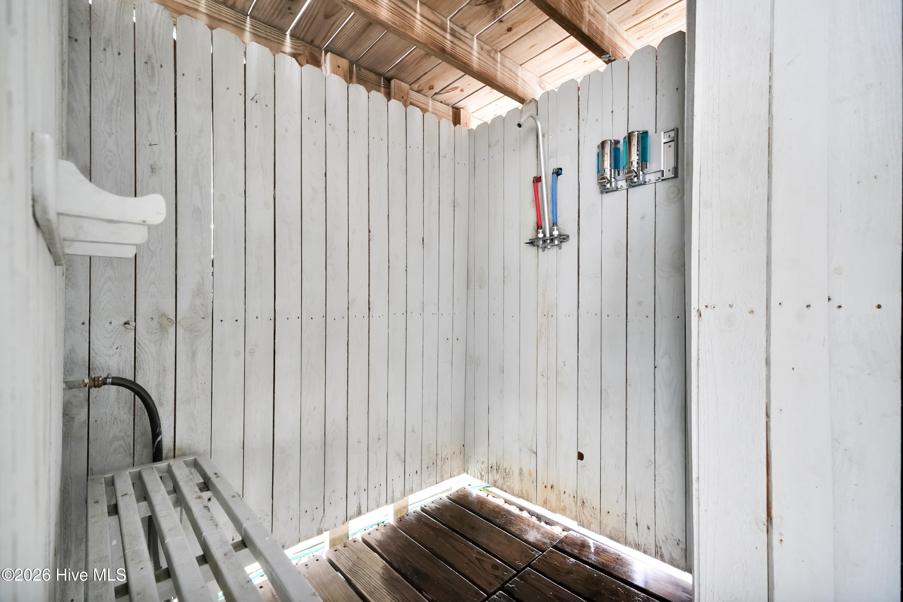 100552516 | Photo 39