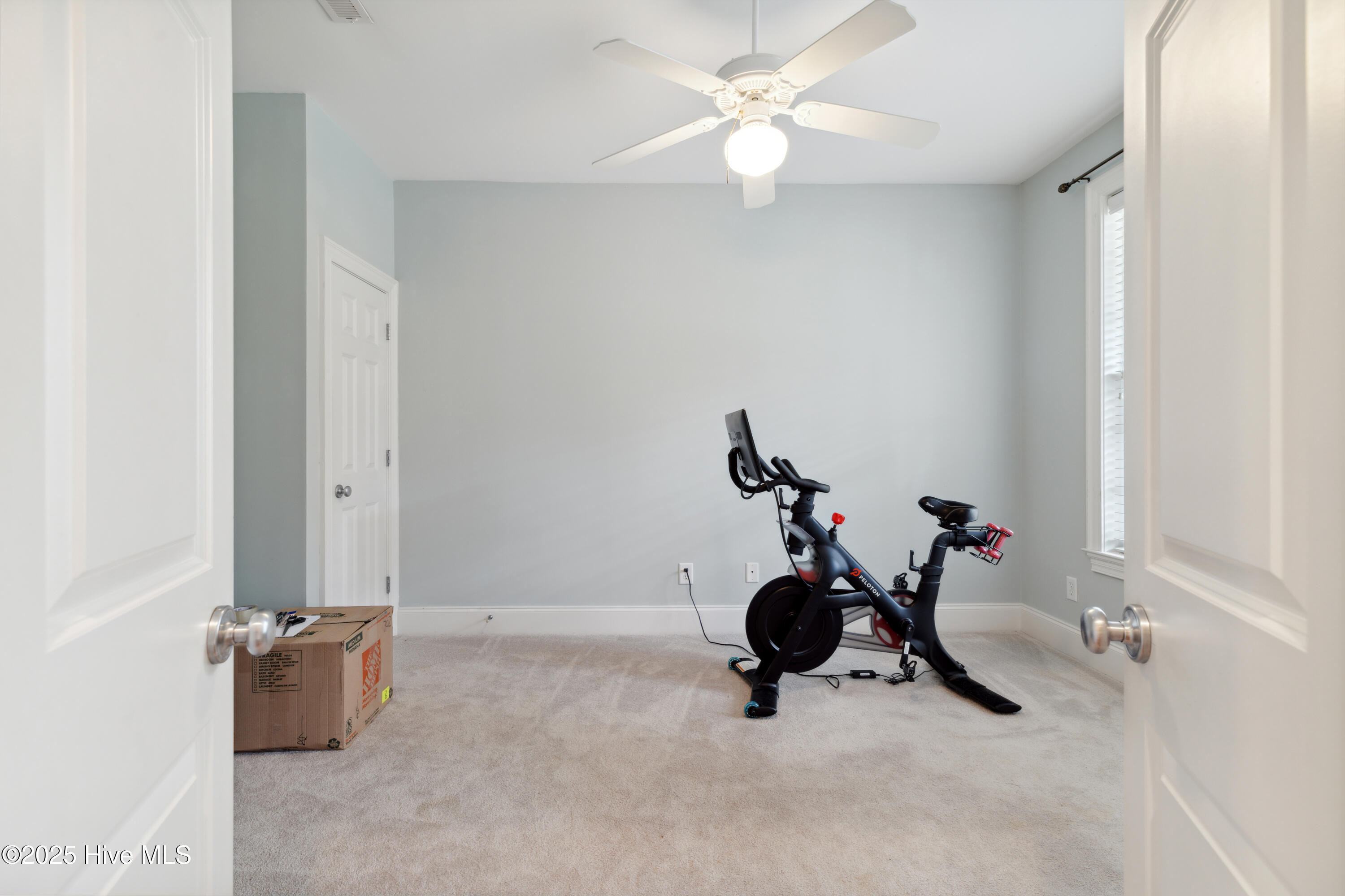 100514630 | Photo 41