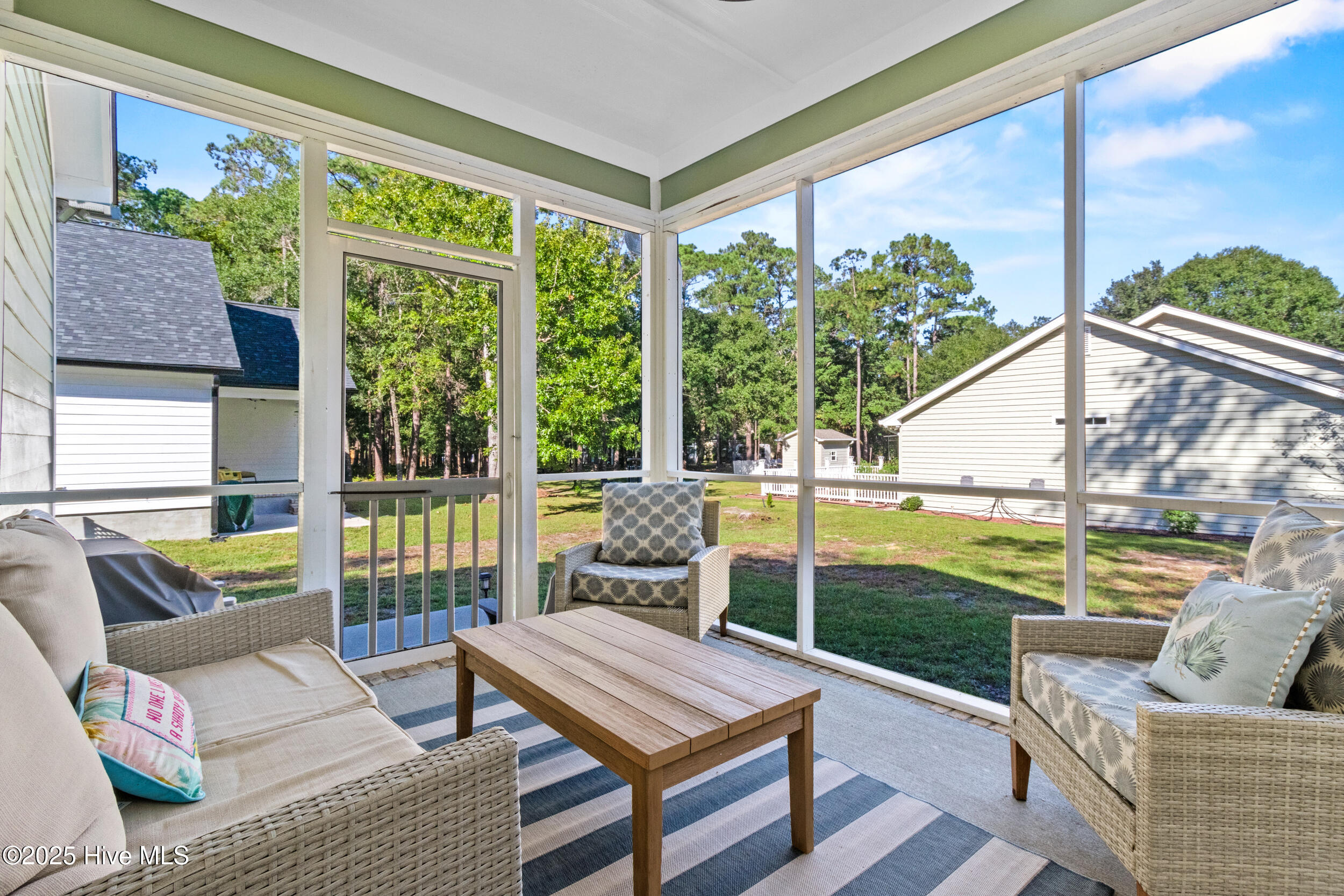 100537622 | Photo 31