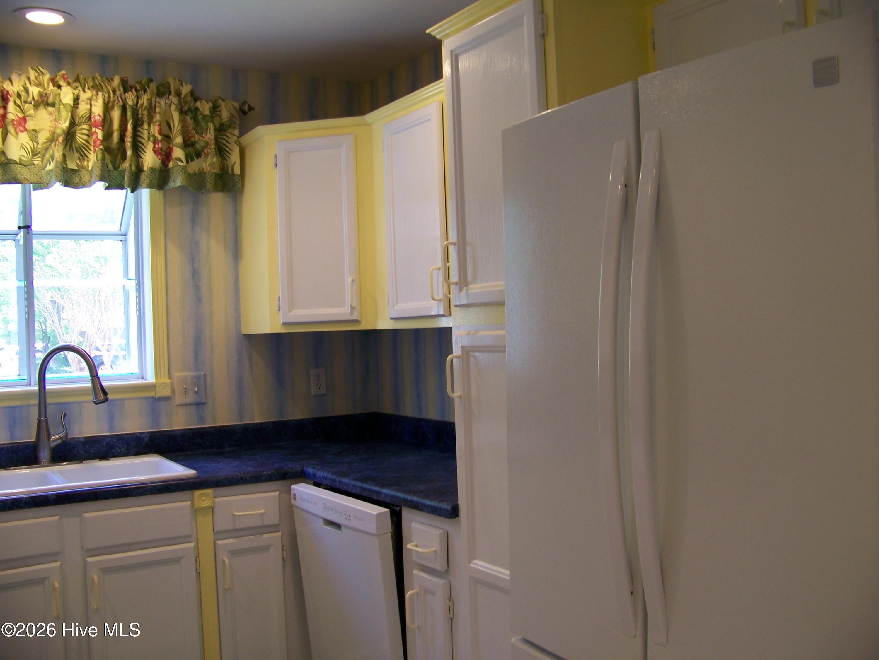 703 Cedarwood Village,Morehead City