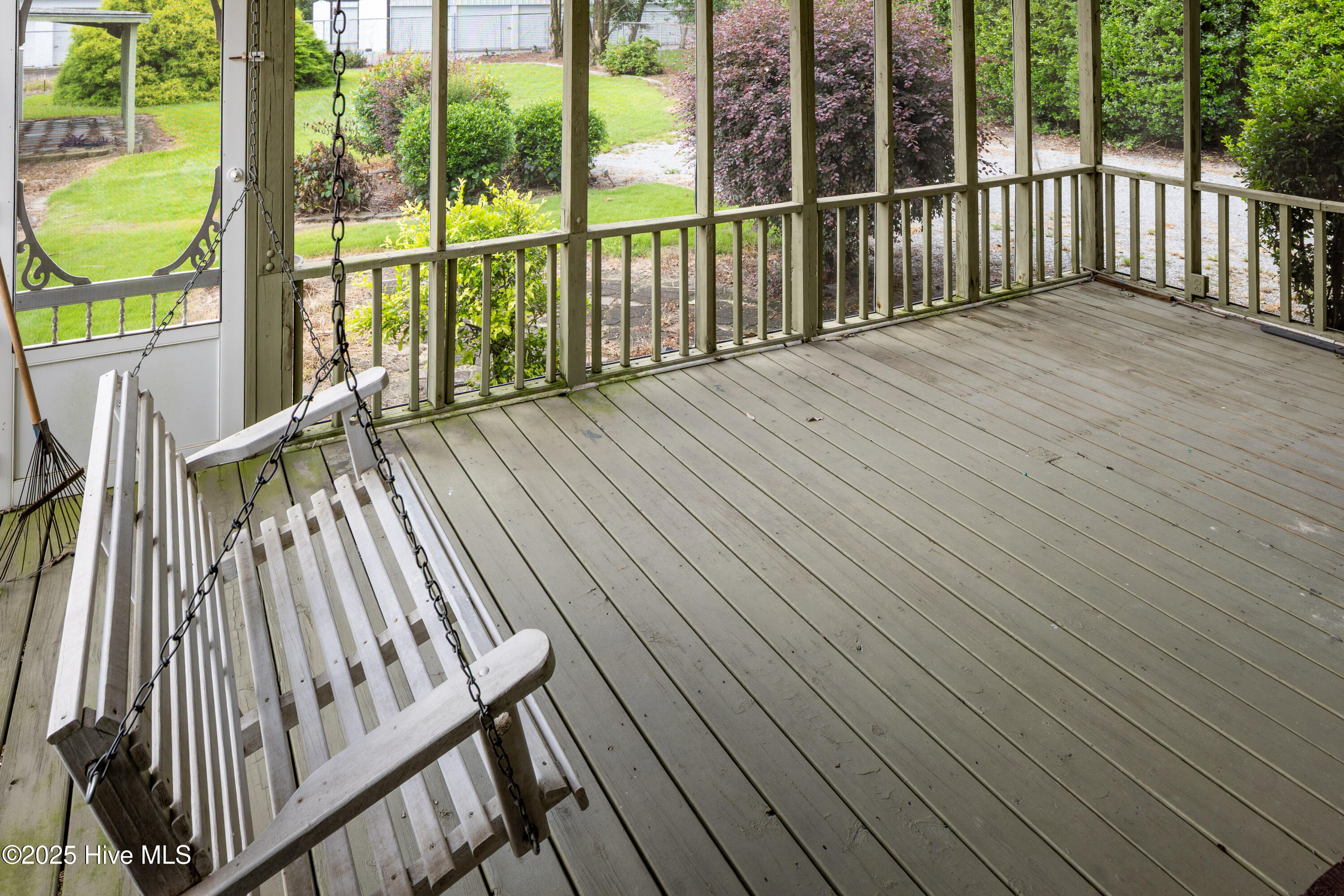 Homes for sale in Clinton, NC | 816 Peachtree Rd, Clinton, NC 28328 | MLS# 100525176