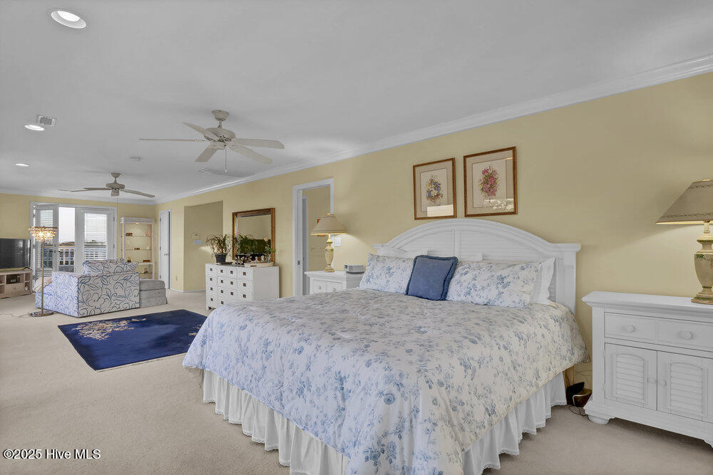 100511026 | Photo 43