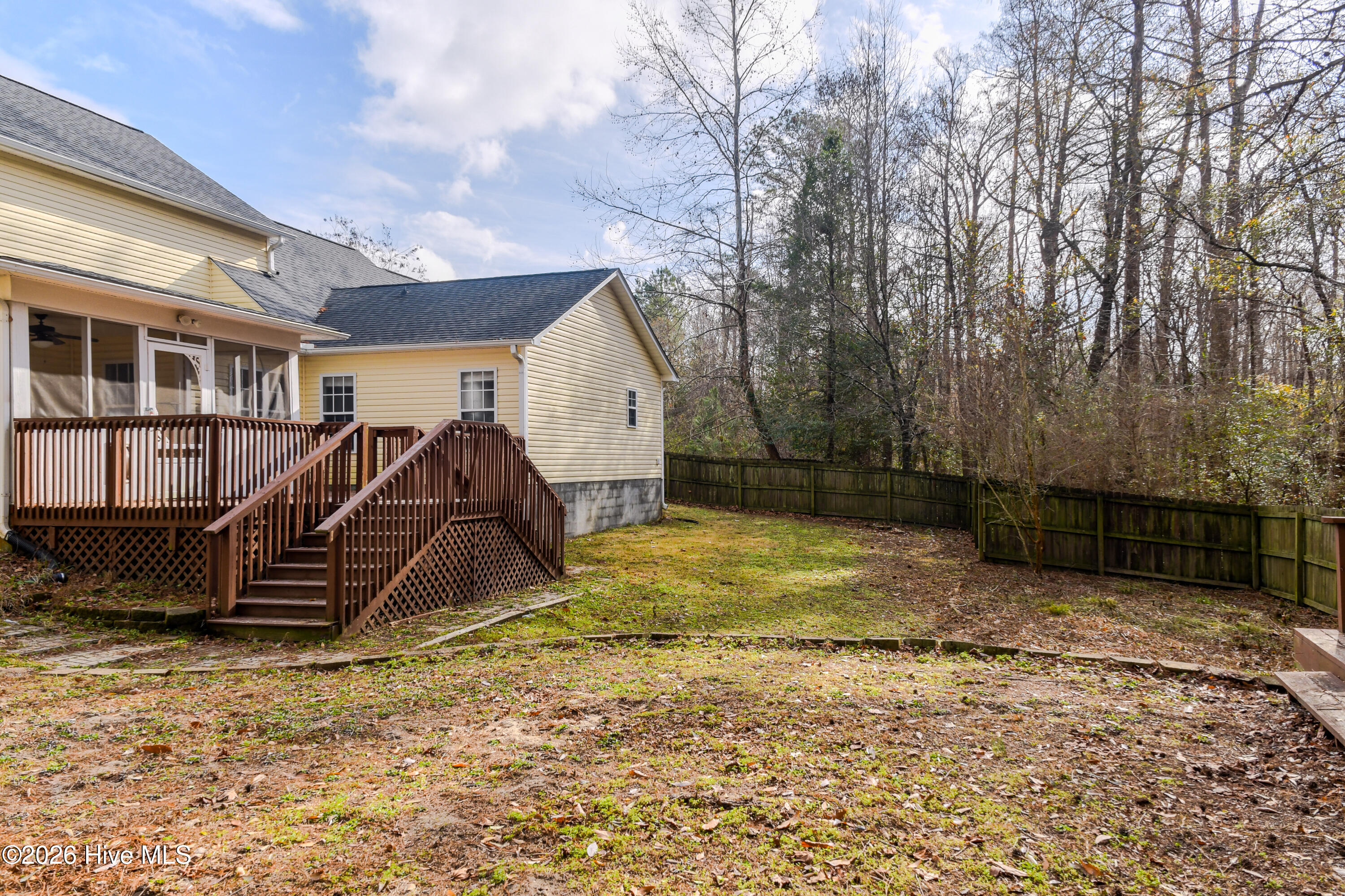 100547567 | Photo 37