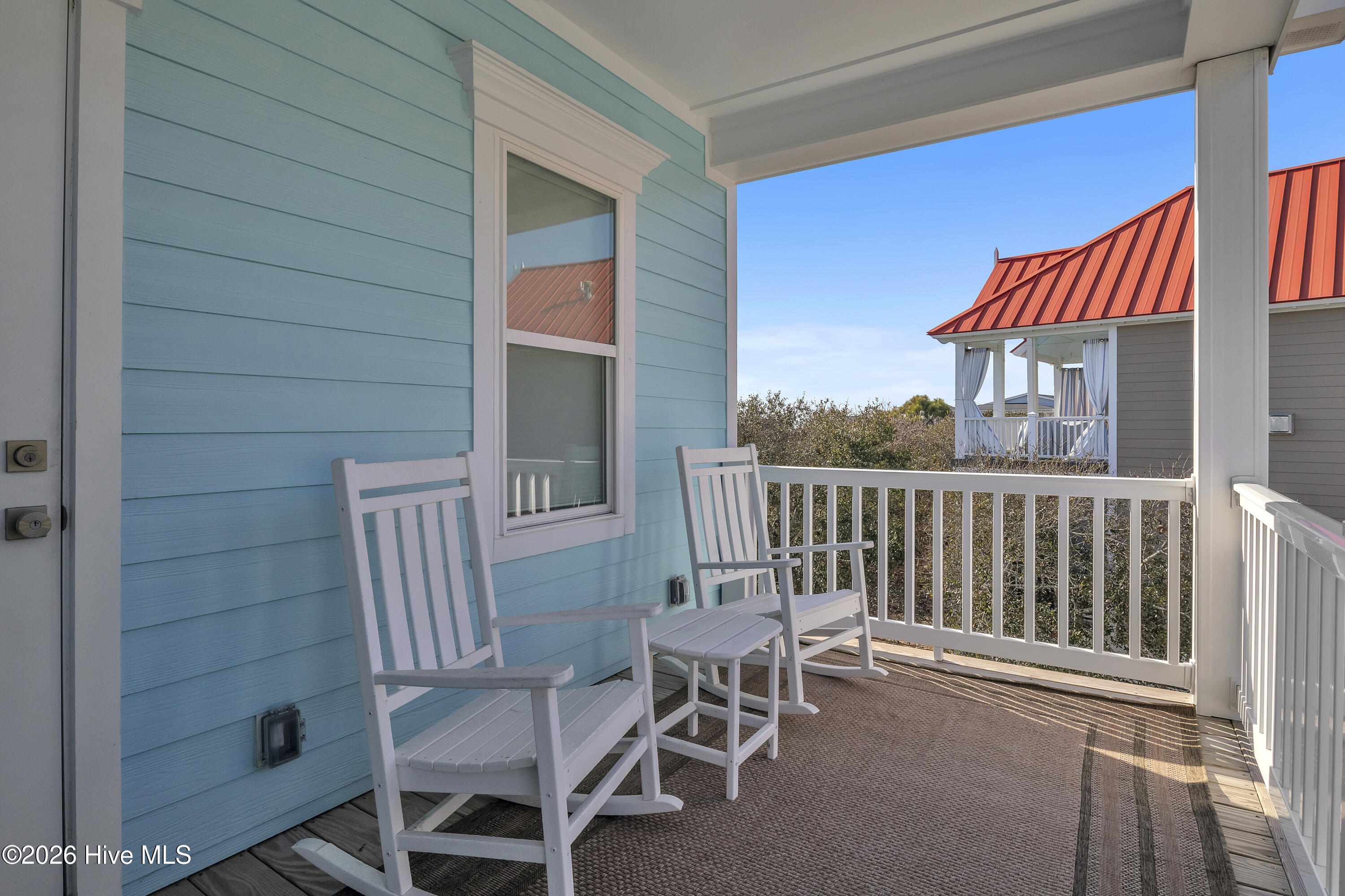 100549565 | Photo 11