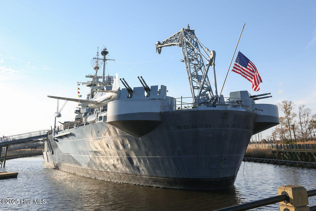 100544727 | Photo 44