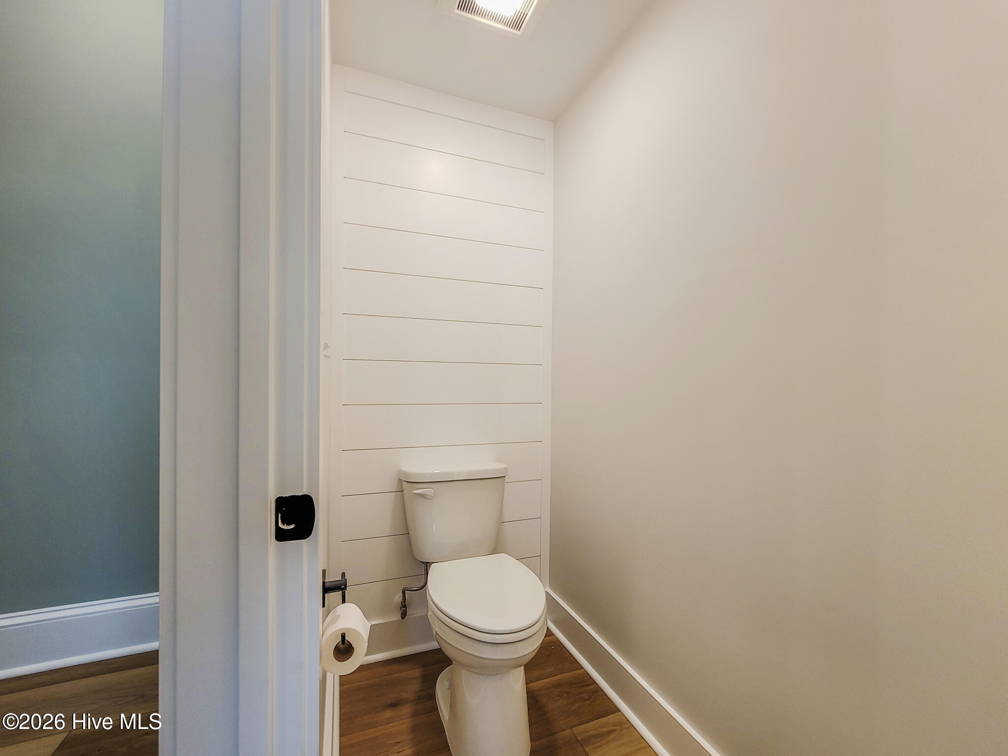 100553641 | Photo 46