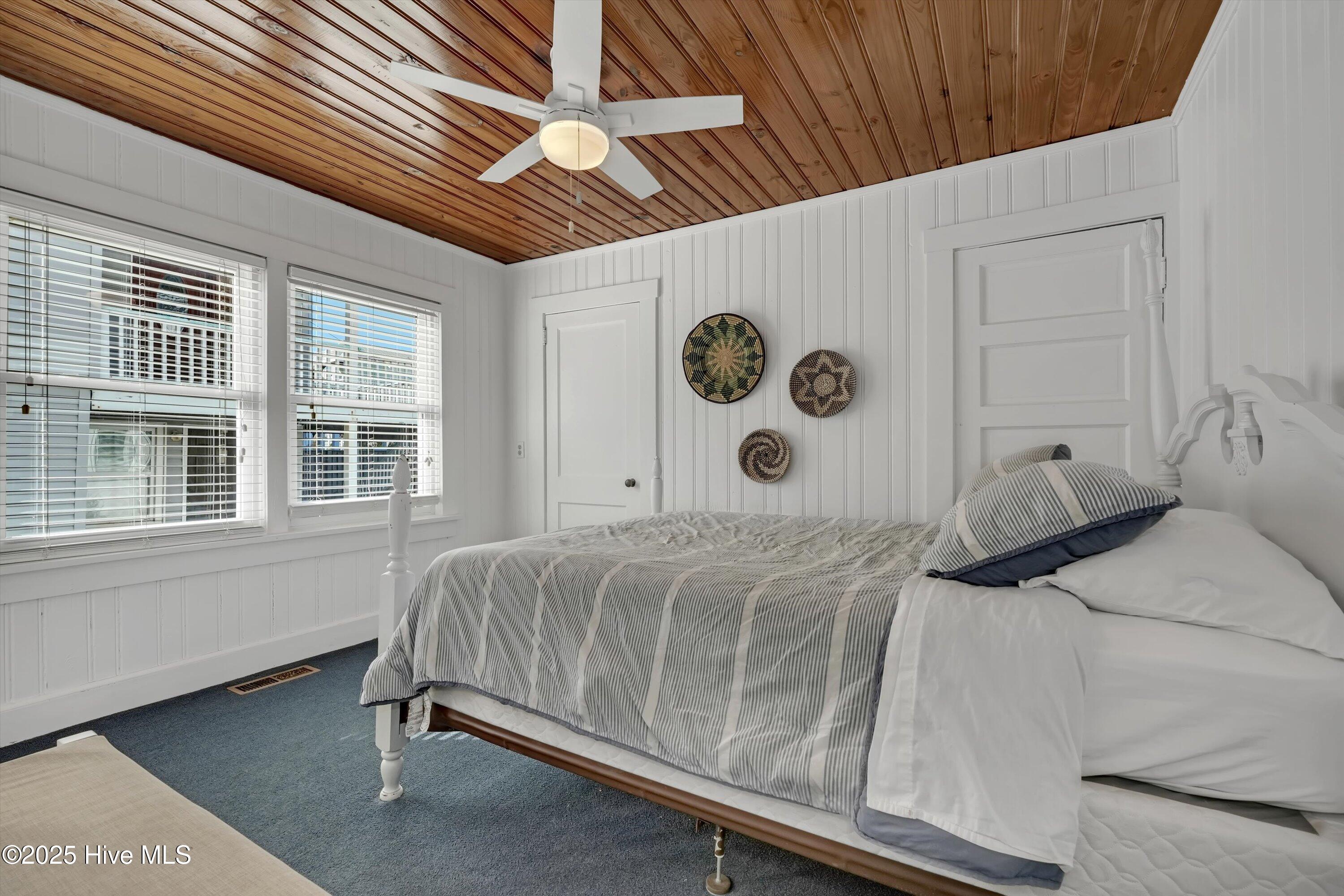 100486207 | Photo 23