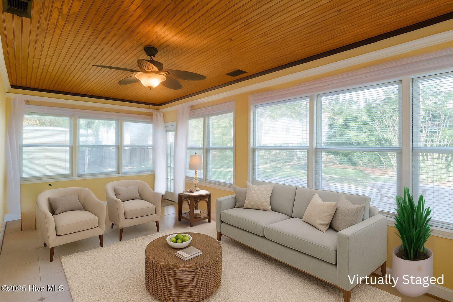 100504444 | Photo 13