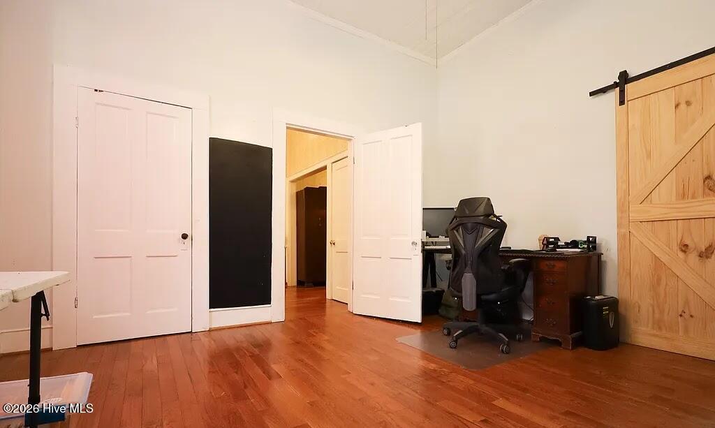 100553395 | Photo 14